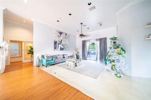 Villa ou maison à vendre à Davie, Floride: 5 chambres, 357.4 m2 № 2064444 - photo 11