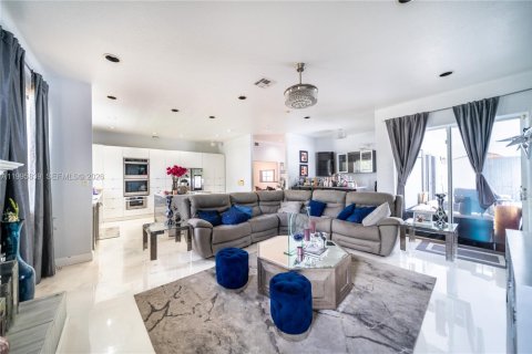 Villa ou maison à vendre à Davie, Floride: 5 chambres, 357.4 m2 № 2064444 - photo 8