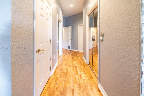 Villa ou maison à vendre à Davie, Floride: 5 chambres, 357.4 m2 № 2064444 - photo 13