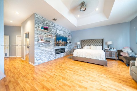 Villa ou maison à vendre à Davie, Floride: 5 chambres, 357.4 m2 № 2064444 - photo 17