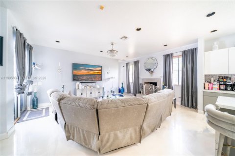 Villa ou maison à vendre à Davie, Floride: 5 chambres, 357.4 m2 № 2064444 - photo 6