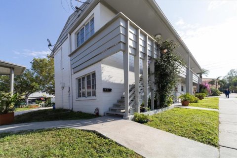 Apartamento en alquiler en Sarasota, Florida, 1 dormitorio, 69.68 m2 № 1721577 - foto 3