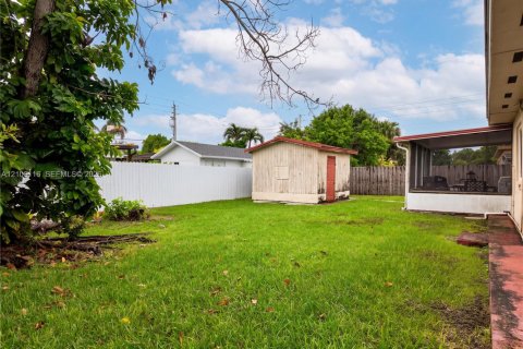 Villa ou maison à vendre à Homestead, Floride: 4 chambres, 175.12 m2 № 2400765 - photo 24