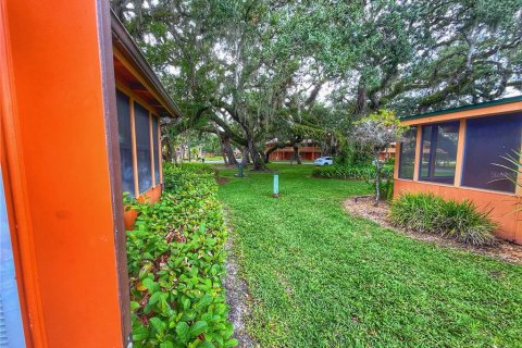 Condominio en venta en Lake Wales, Florida, 1 dormitorio, 68.47 m2 № 2201569 - foto 14