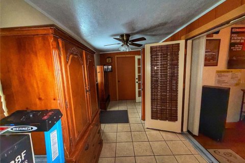 Condominio en venta en Lake Wales, Florida, 1 dormitorio, 68.47 m2 № 2201569 - foto 10