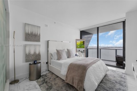 Condominio en venta en Miami, Florida, 1 dormitorio, 79.34 m2 № 2088970 - foto 23