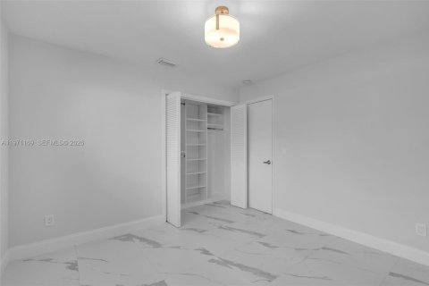 House in Boca Raton, Florida 4 bedrooms, 195.19 sq.m. № 2032732 - photo 29