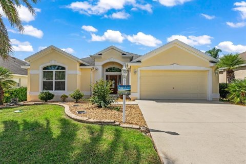 Villa ou maison à vendre à The Villages, Floride: 3 chambres, 179.3 m2 № 2430822 - photo 4