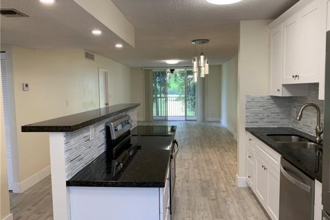 Condo à Plantation, Floride, 2 chambres  № 2293895