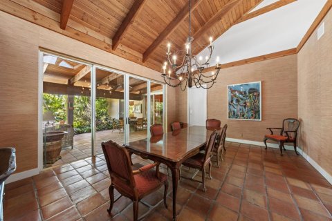 House in Palm Beach, Florida 4 bedrooms, 611.85 sq.m. № 2262224 - photo 30