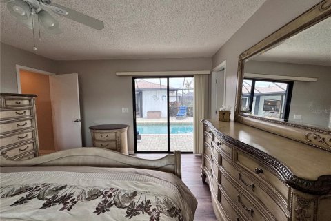 Casa en alquiler en Rotonda, Florida, 2 dormitorios, 157.38 m2 № 1533223 - foto 17