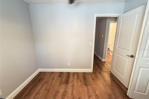 Apartamento en alquiler en Tampa, Florida, 2 dormitorios, 69.86 m2 № 1870669 - foto 12