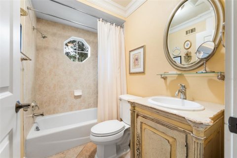 Купить виллу или дом в Брэнфорд, Флорида 3 комнаты, 259.29м2, № 2110460 - фото 19