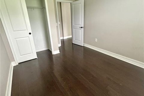 House in Tampa, Florida 5 bedrooms, 241.36 sq.m. № 1837069 - photo 29