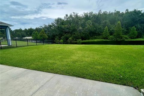 House in Tampa, Florida 5 bedrooms, 241.36 sq.m. № 1837069 - photo 22