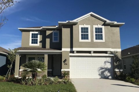 House in Tampa, Florida 5 bedrooms, 241.36 sq.m. № 1837069 - photo 1