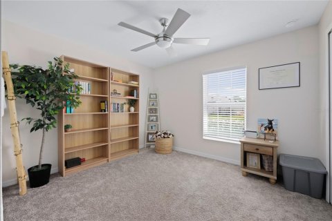 House in Edgewater, Florida 3 bedrooms, 143.07 sq.m. № 1652378 - photo 18