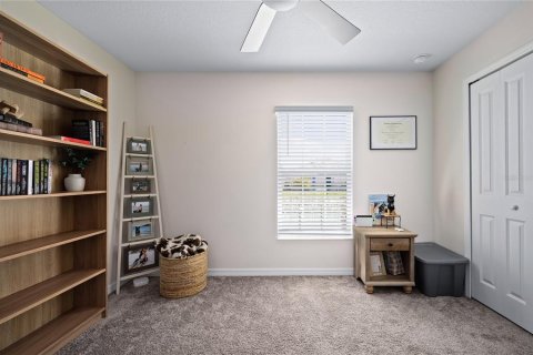 House in Edgewater, Florida 3 bedrooms, 143.07 sq.m. № 1652378 - photo 19