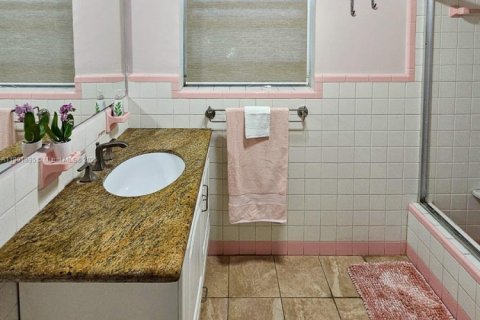 Casa en venta en Hollywood, Florida, 3 dormitorios, 205.96 m2 № 1954955 - foto 6