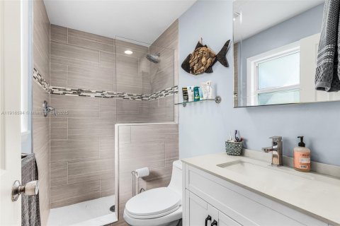 House in Cape Coral, Florida 2 bedrooms № 1971855 - photo 25