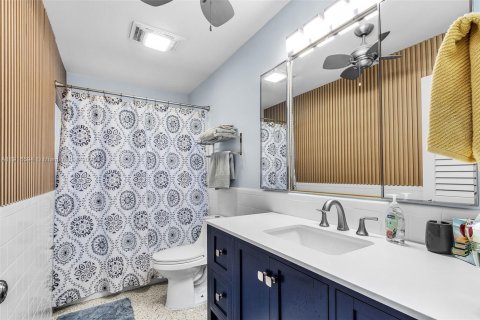 House in Cape Coral, Florida 2 bedrooms № 1971855 - photo 27