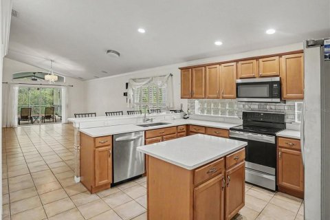 Casa en venta en Orlando, Florida, 4 dormitorios, 198.81 m2 № 2239689 - foto 16