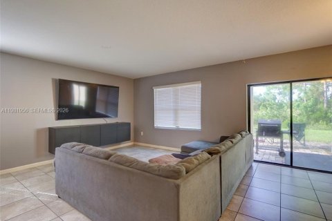 Casa en alquiler en Palm Bay, Florida, 4 dormitorios № 2050187 - foto 10