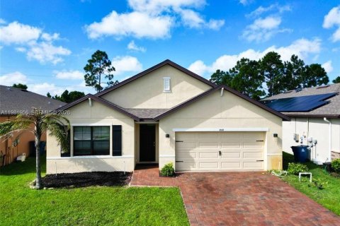 Casa en Palm Bay, Florida 4 dormitorios № 2050187