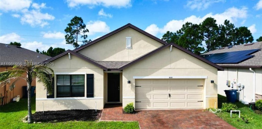 Casa en Palm Bay, Florida 4 dormitorios № 2050187