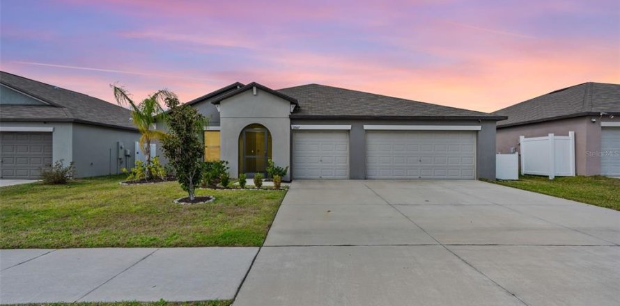 Villa ou maison à Riverview, Floride 4 chambres, 226.59 m2 № 1566778