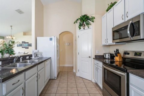 Casa en venta en Davenport, Florida, 4 dormitorios, 177.91 m2 № 1915478 - foto 10