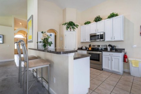 Casa en venta en Davenport, Florida, 4 dormitorios, 177.91 m2 № 1915478 - foto 11