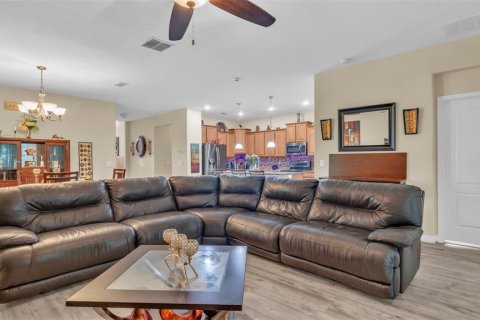 Casa en venta en Hudson, Florida, 4 dormitorios, 188.31 m2 № 2196253 - foto 9