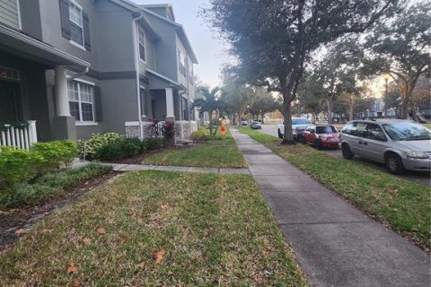 Adosado en alquiler en Orlando, Florida, 3 dormitorios, 130.16 m2 № 1905150 - foto 2