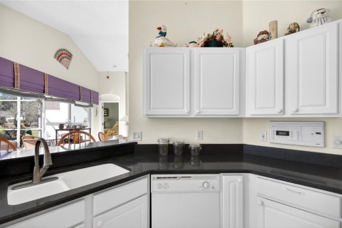 Villa ou maison à vendre à Clermont, Floride: 3 chambres, 152.27 m2 № 2236187 - photo 6