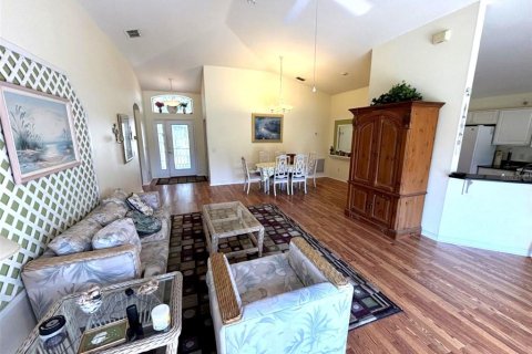 Villa ou maison à vendre à Clermont, Floride: 3 chambres, 152.27 m2 № 2236187 - photo 4