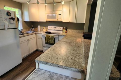 House in Lakeland, Florida 2 bedrooms, 59.09 sq.m. № 1886705 - photo 4