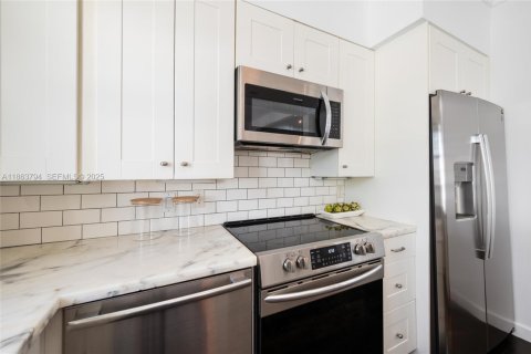 Купить кондоминиум в Майами-Бич, Флорида 3 спальни, 126.63м2, № 2019270 - фото 9