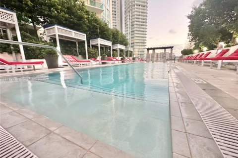 Condominio en alquiler en Sunny Isles Beach, Florida, 3 dormitorios, 134.43 m2 № 1993759 - foto 14