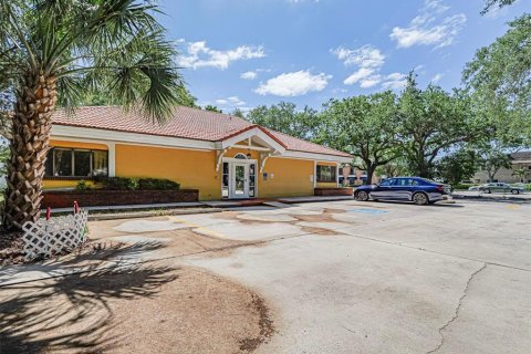 Immobilier commercial à louer à Vero Beach, Floride: 294.31 m2 № 2166346 - photo 15