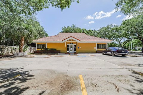 Immobilier commercial à louer à Vero Beach, Floride: 294.31 m2 № 2166346 - photo 14