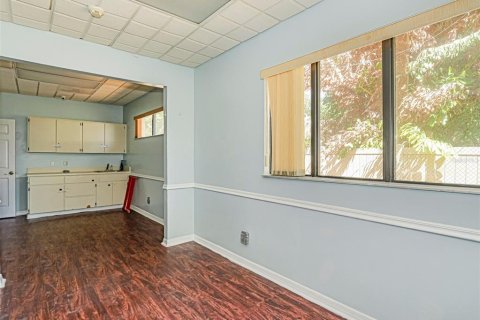 Immobilier commercial à louer à Vero Beach, Floride: 294.31 m2 № 2166346 - photo 22
