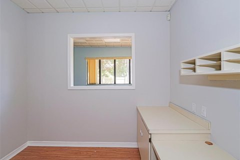 Immobilier commercial à louer à Vero Beach, Floride: 294.31 m2 № 2166346 - photo 20