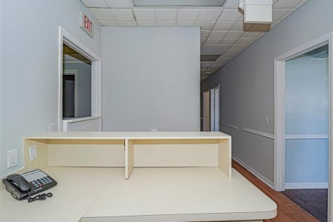 Immobilier commercial à louer à Vero Beach, Floride: 294.31 m2 № 2166346 - photo 21