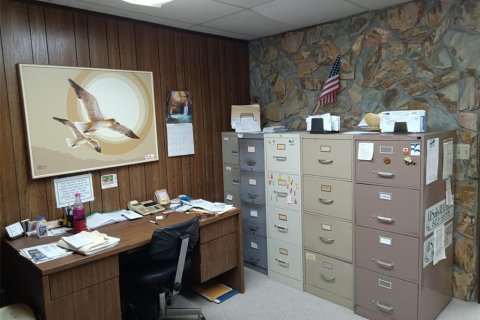 Commercial property in Saint Petersburg, Florida 255.48 sq.m. № 2105767 - photo 6