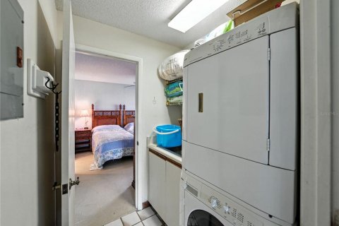 Купить кондоминиум в Лейк-Уэльс, Флорида 6 комнат, 118.91м2, № 1904307 - фото 30