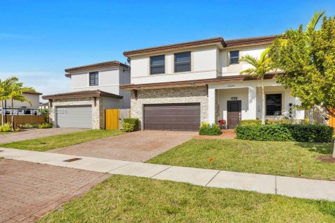 Villa ou maison à vendre à Homestead, Floride: 4 chambres, 239.59 m2 № 2170121 - photo 3