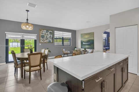Villa ou maison à vendre à Homestead, Floride: 4 chambres, 239.59 m2 № 2170121 - photo 15