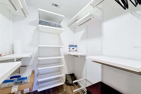 Купить кондоминиум в Клируотер, Флорида 7 комнат, 103.12м2, № 2110356 - фото 17