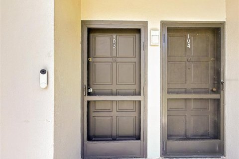 Купить кондоминиум в Клируотер, Флорида 7 комнат, 103.12м2, № 2110356 - фото 4